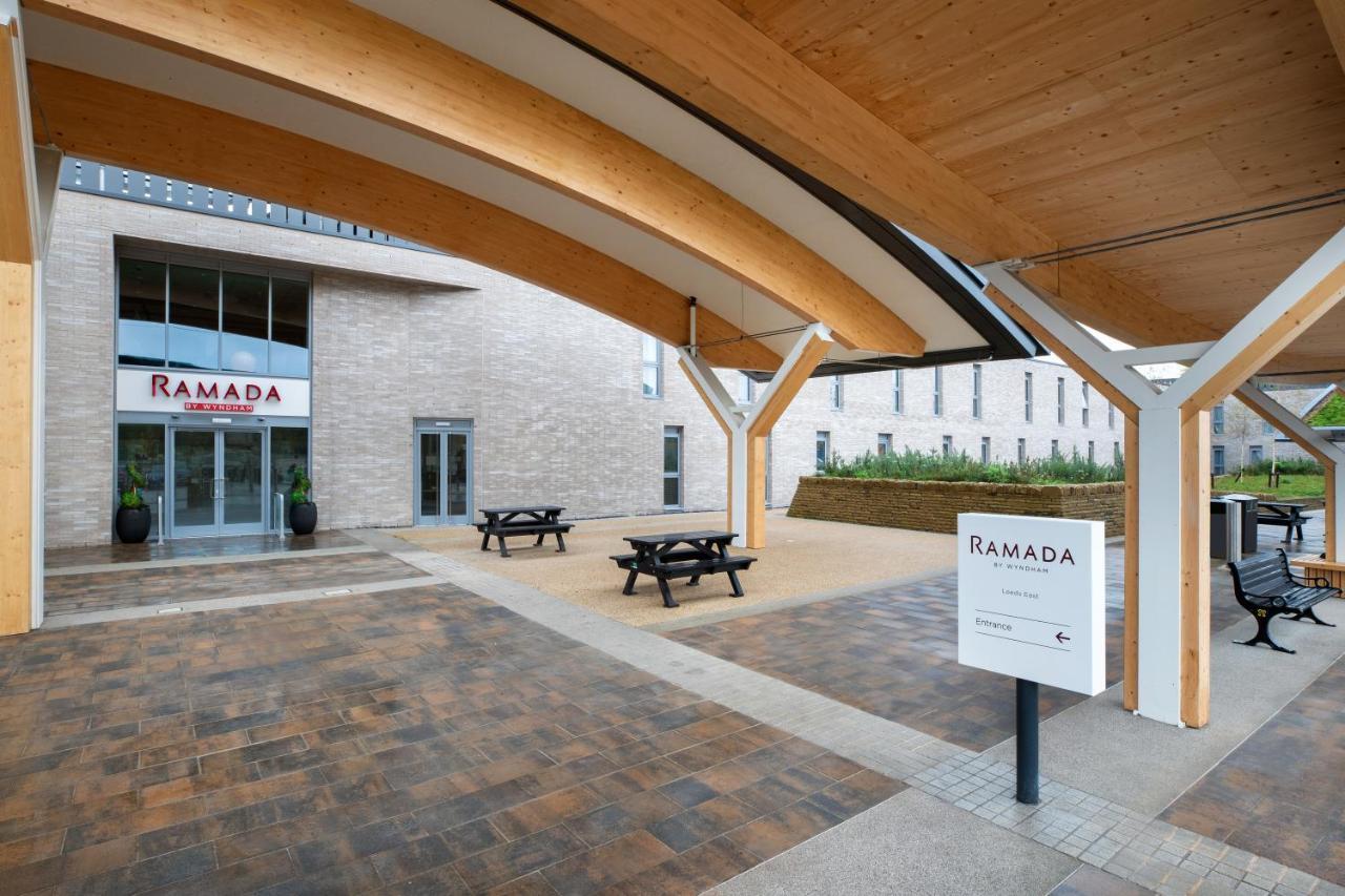 Ramada By Wyndham Leeds East Hotell Eksteriør bilde